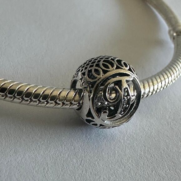 Authentic Pandora Silver Charm Initial Letter F - Picture 3 of 3